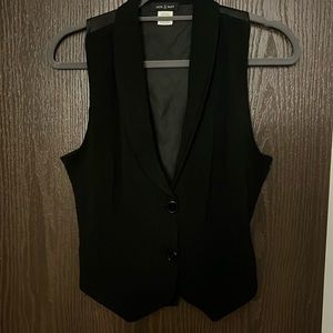 Black vest